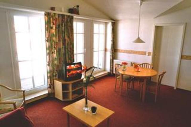 Ferienwohnung Im Seepark Sellin We Bilik gambar